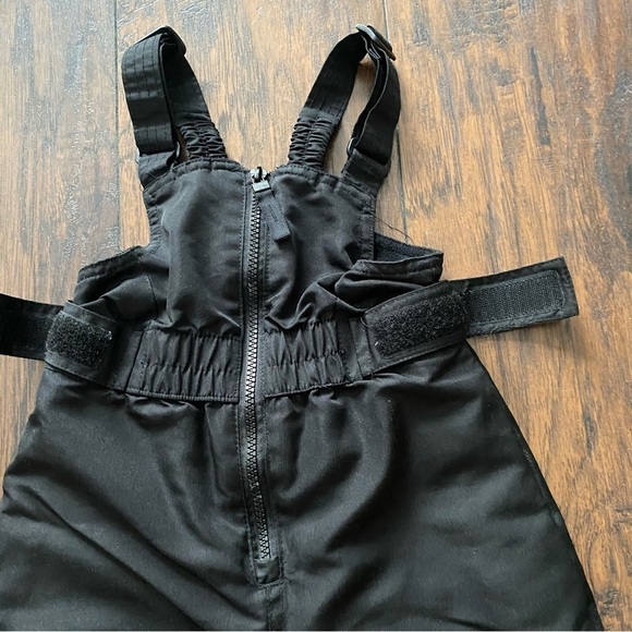 Cat & Jack Kids Snow Bib - Picture 10 of 13